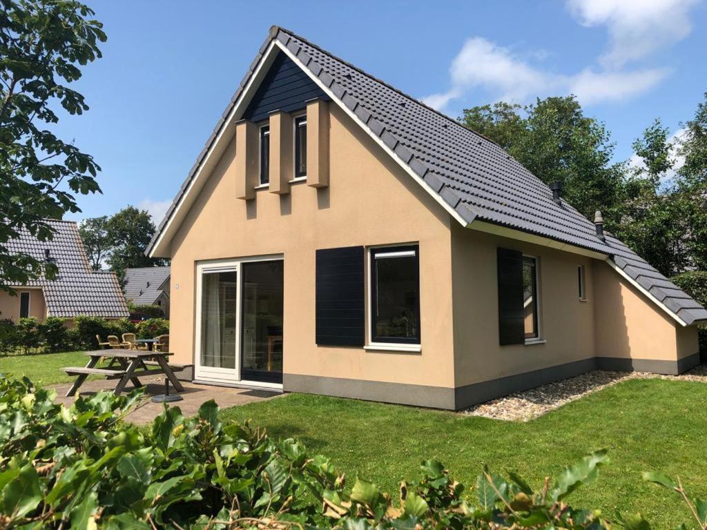 Vakantiehuis Kiki Sondel Buitenkant foto